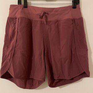 NWOT Willit size Large 5” athletic shorts